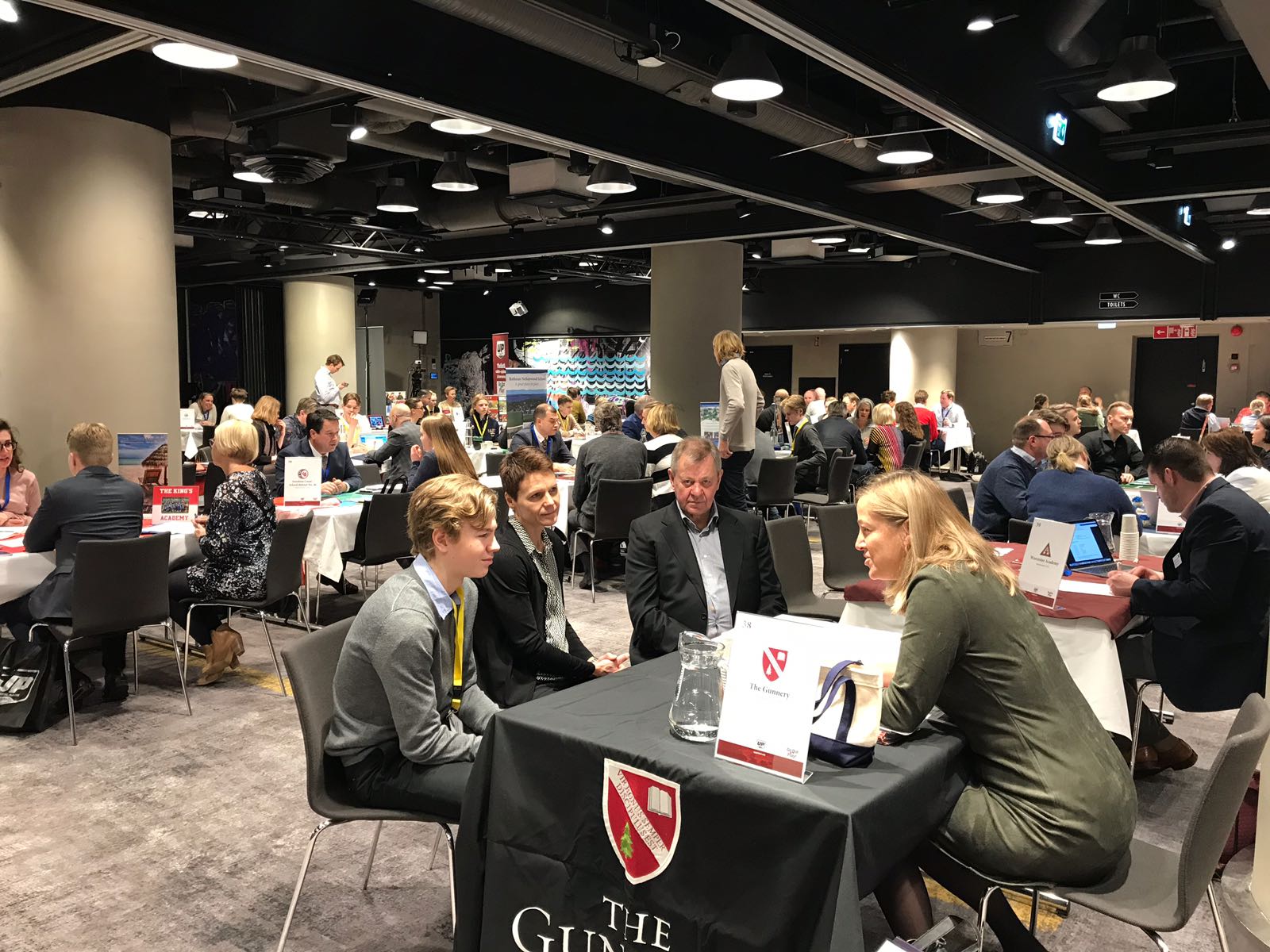 vaihto-oppilaaksi vaihto-oppilas vaihto-oppilasvuosi